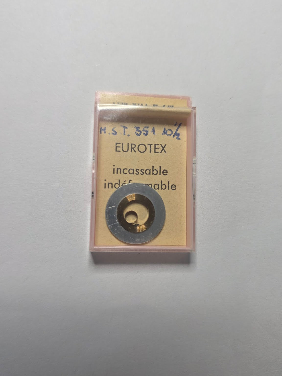 [AM201] H.S.T. / EUROTEX - H.S.T. 351 10 1/2 - Ressort moteur incassable EUROTEX (1,45 x 0,11 x ø 9,5 - N° 191 / N° 3)