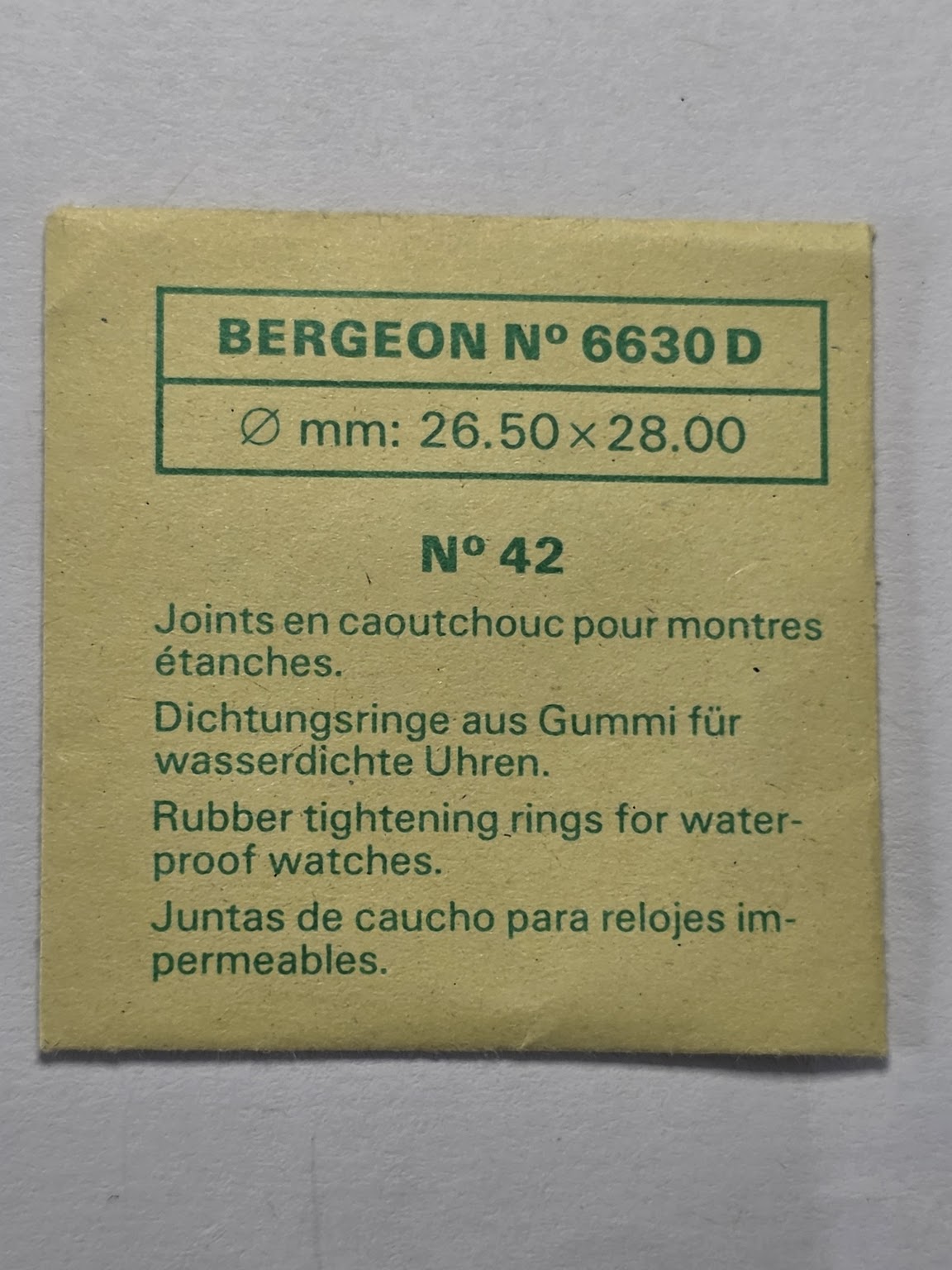 [AM219] Bergeon - Bergeon 6630 D (N° 42) - Lot de 2 joints plats caoutchouc (Ø 26.50 x 28.00 mm)