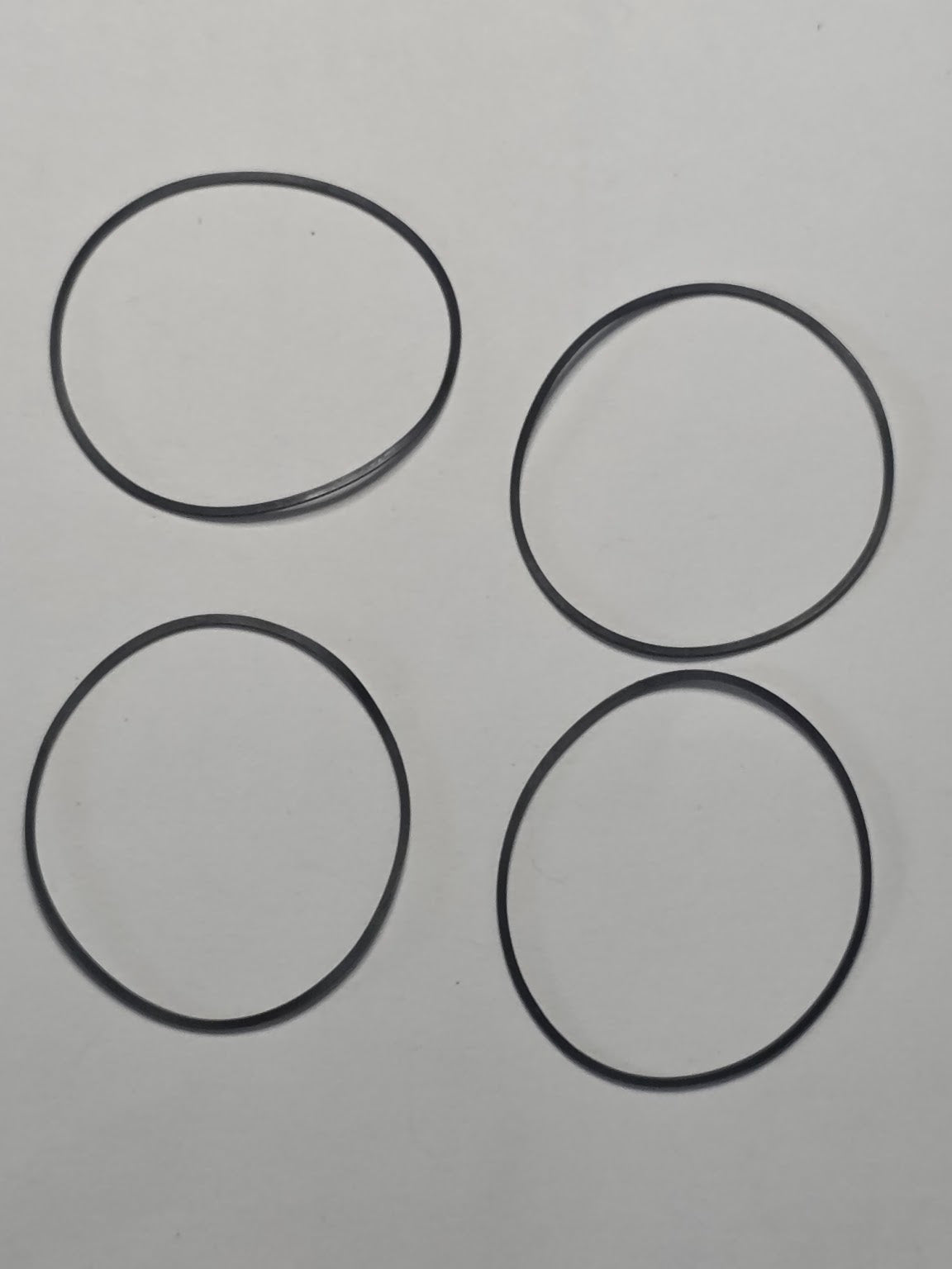 [AM221] Bergeon - Bergeon 6630 D (N° 27) - Lot de 4 joints plats caoutchouc (D2 29.50 mm / D1 31.00 mm)