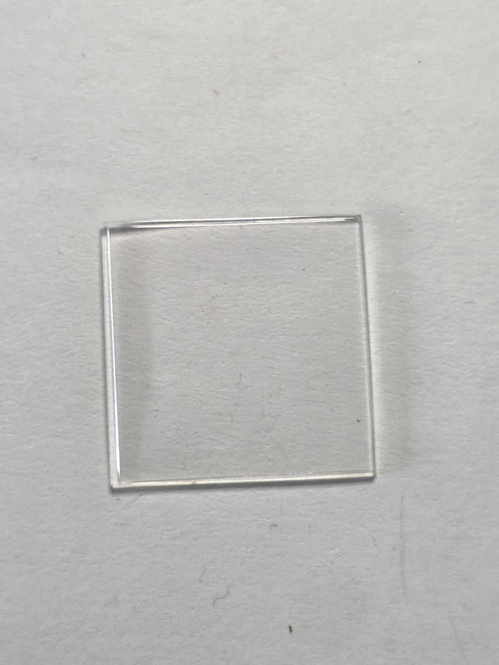 [AM227] Movado - Movado Cal. 99 - Lot de 2 glaces Plexi carrées non étanches (Réf. G 5309 - 77)